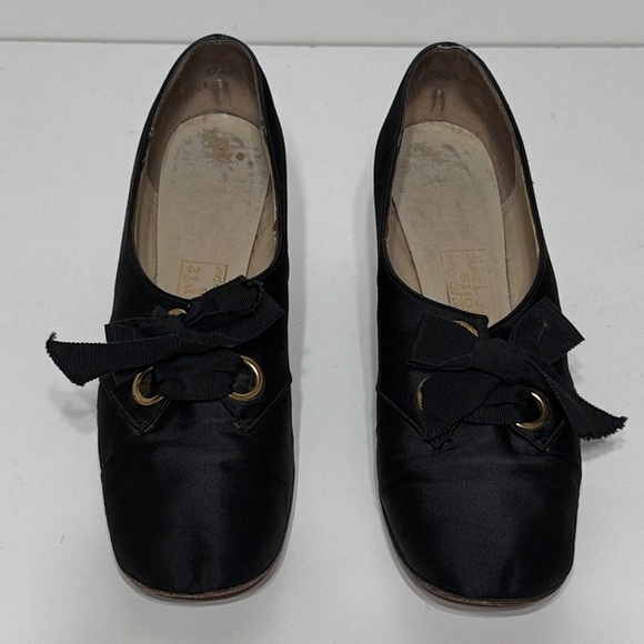 Vintage Rare Del Arte Shoes Satin Ballet Style Heels - Picture 3 of 17